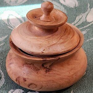 Small hand made wooden pot from Congo